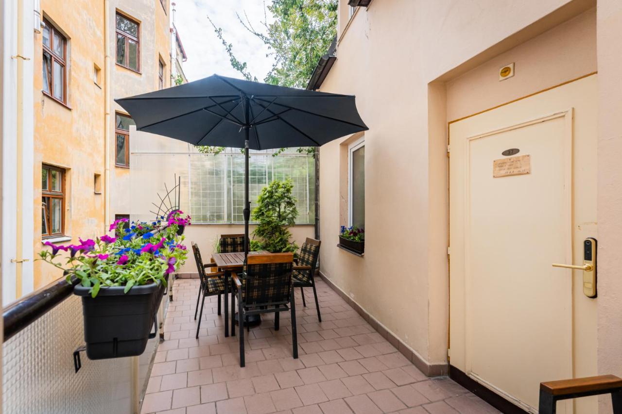 Self-Service Hotel Ostas Praha ภายนอก รูปภาพ