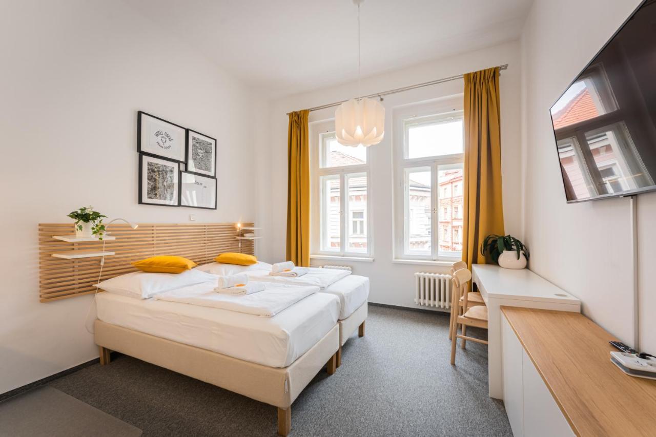 Self-Service Hotel Ostas Praha ภายนอก รูปภาพ