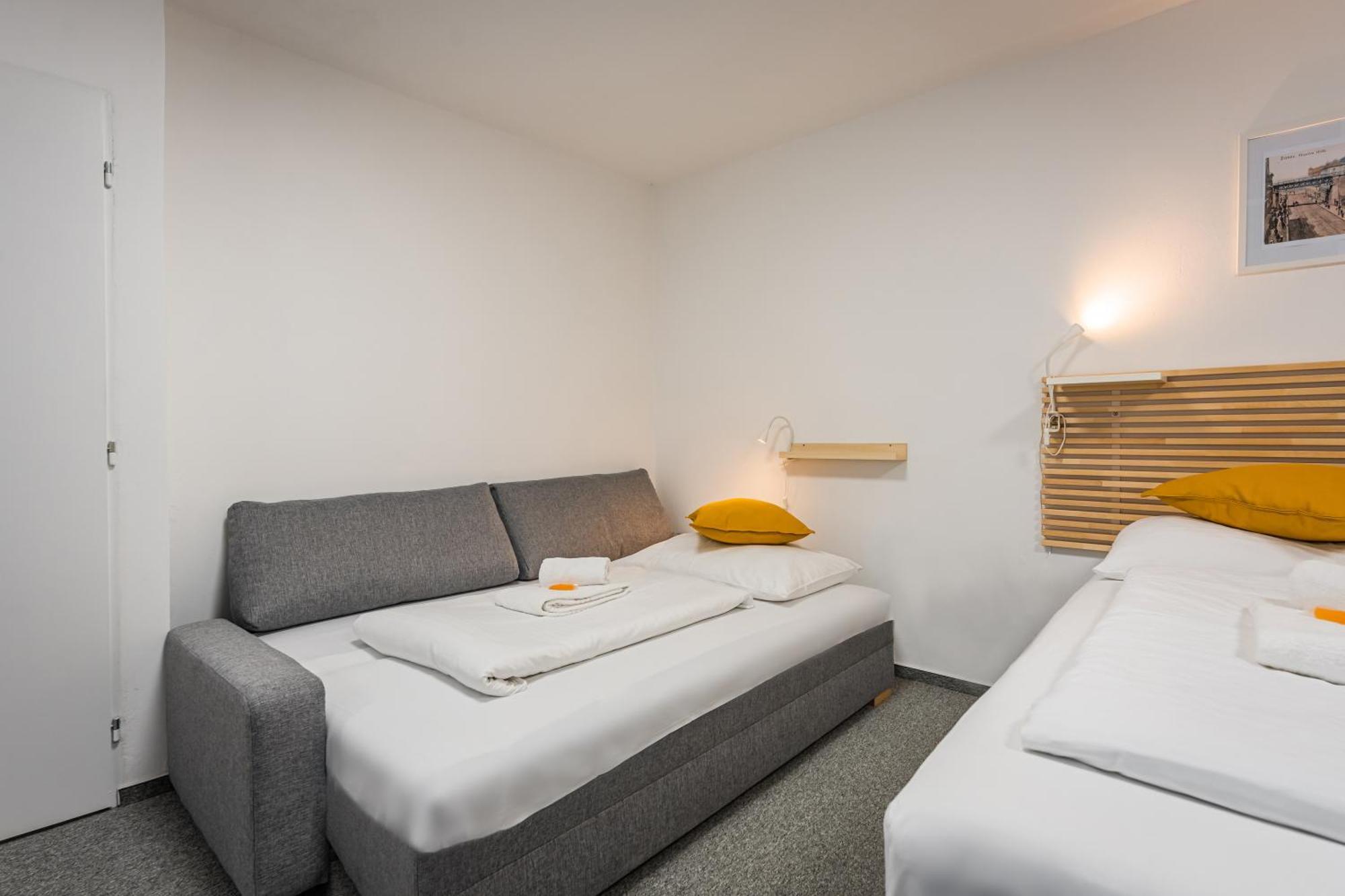 Self-Service Hotel Ostas Praha ภายนอก รูปภาพ